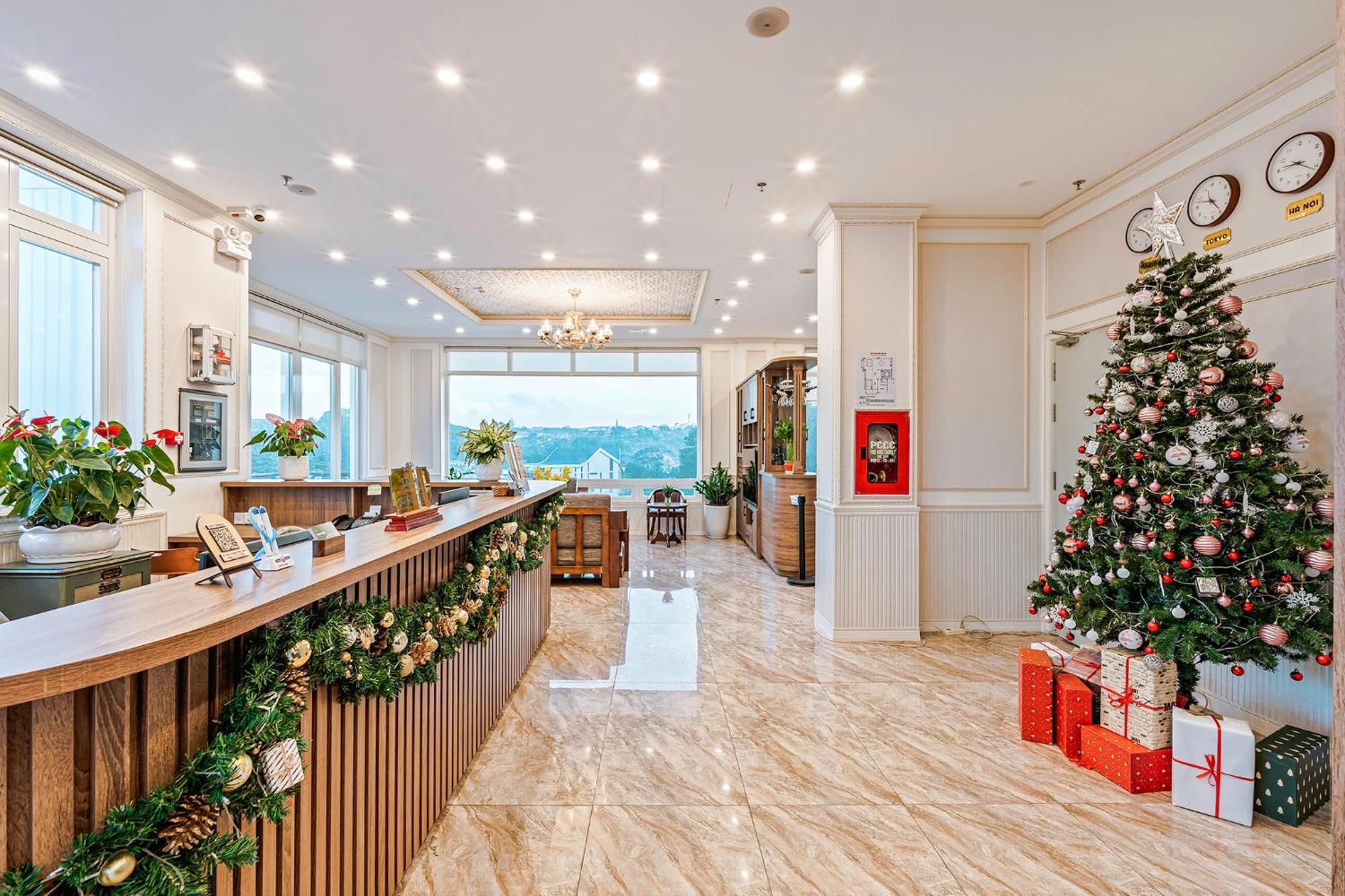 Pine View Hotel Dalat Exterior foto