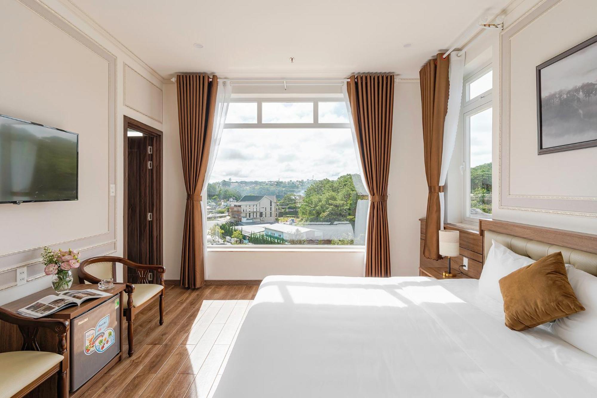 Pine View Hotel Dalat Exterior foto